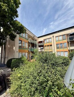 Stilvolle 2-Zimmer-Wohnung mit Balkon, Tiefgarage & Einbauküche in Dingolfing - Dingolfing