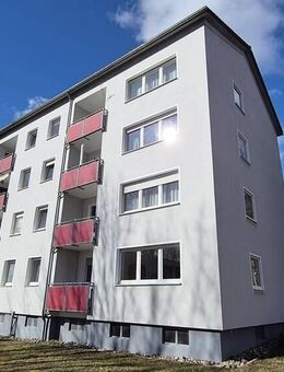 Heller Wohnraum In Hochparterre! 4-Zimmerwohnung in Sindelfingen - Sindelfingen