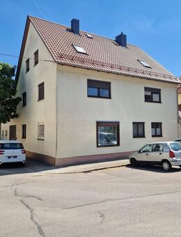 **Ruheoase** in der Großstadt Regensburg ** 3 - Zimmer Erdgeschosswohnung mit Garten - Regensburg