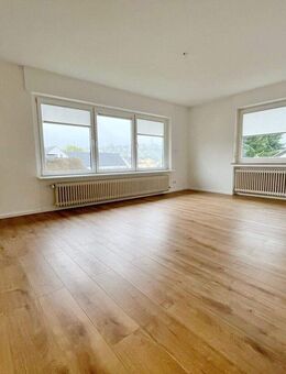 Moderne Eigentumswohnung zur Eigennutzung oder Kapitalanlage inklusive Balkon, Einbauküche & Garage - Meschede (Kreis- und Hochschulstadt)