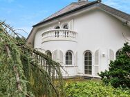 TRAUMHAFTES ANWESEN IN BESTLAGE - 190qm Villa mit in Langenfeld - Langenfeld (Rheinland)