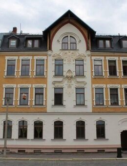 IDEAL - Wohnen mit Charme, Balkon und EBK - Plauen