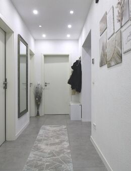 Kernsaniertes Traumhaus in Vöhringen Mitte - Modernes Wohnen mit Garten in ruhiger Lage! - Vöhringen (Bayern)