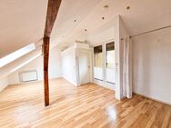 Charmante Dachgeschosswohnung mit Balkon und moderner Ausstattung - zentral gelegen! - Herne