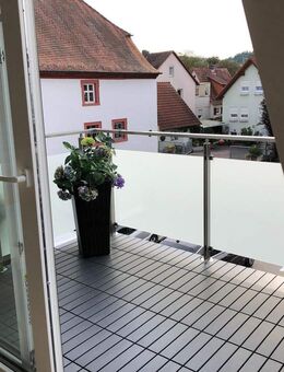 Neues Jahr, neues Glück? 2026 im neuen Wohlfühl-Zuhause! 3-Zimmer-Wohnung mit Balkon im malerischen Ortskern von Veitshöchheim - Veitshöchheim