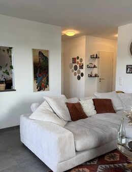 Gehobene Penthouse-Wohnung mit Weitblick über Deggendorf am Stadtrand - Deggendorf