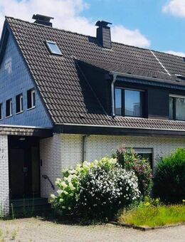 Schicke Doppelhaushälfte in Geldern - Stadtrandlage am Naherholungsgebiet, viel Platz innen & außen - Geldern