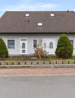 Einfamilienhaus mit Einliegerwohnung in Dörentrup - Ideal für Familien oder als Mehrgenerationenhaus - Dörentrup