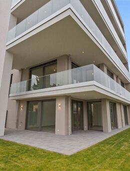 4-ZImmer-Wohnung über 2 Etagen mit eigenem großem Garten und hochwertiger Küchenzeile! - Oberursel (Taunus)