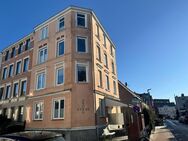 Solides und gepflegtes Mehrfamilienhaus in 23558 Lübeck- St. Lorenz-Süd (Nähe Dräger) - Lübeck