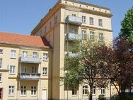 1-Zimmer-Apartment in Uni-Nähe - mit Balkon, offener Küche und Altbaucharme! - Senftenberg