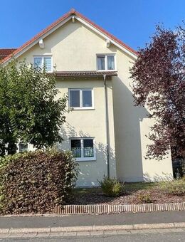 Top gepflegte 3-Zi.-Eigentumswohnung mit Balkon! - Großwallstadt