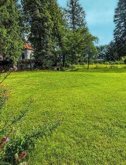 Idyllisches Grundstück nahe des Starnberger Sees. Weitblick mit Vision. - Berg (Regierungsbezirk Oberbayern)