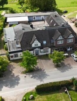 Mehrfamilienhaus (7 WE) + Gaststätte mit Saal + 7 Garagen - Komplett vermietet -Kapitalanlage- - Wangels