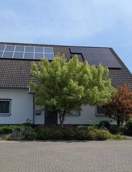 Hochwertige EG-Wohnung in ruhiger Wohnlage(EBK, 2PKW SP, Kamin, Wintergarten) - Swisttal