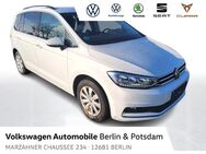 VW Touran, 1.5 TSI Highline, Jahr 2021 - Berlin