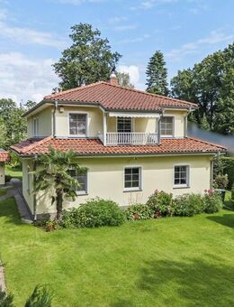 Villa mit Einliegerwohnung - 7 Zimmer und herrschaftlicher Garten in Wandlitz - Stolzenhagen - Wandlitz
