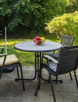 Studio in bester Lage mit eigener Terrasse, Abendsonne und fußläufig zum Strand. - Dranske