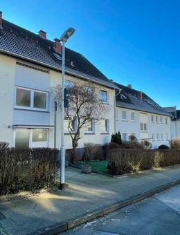 Vermietete 2,5-Raumwohnung im Dachgeschoss in guter Lage von Essen-Bergerhausen - Essen