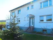 Top gepflegtes 2-FH inkl. ELW mit Panorama Weitblick und wunderschönem Garten OT Seßlach - Seßlach