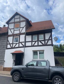 Doppelhaushälfte in Helsa/St.Ottilien mit separater Scheune - Helsa