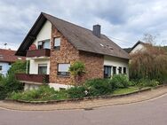 Freistehendes, gepflegtes und geräumiges Wohnhaus in ruhiger und guter Lage von Merzig - Merzig