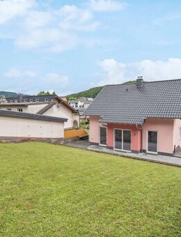 FAMILIEN AUFGEPASST: IHR WOHNTRAUM IM GRÜNEN - Niederstadtfeld