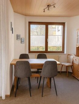 CHARMANTE UND HELLE 4,5 Zimmer WOHNUNG für Familien - Ditzingen