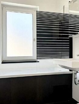 Modern sanierte DG-Wohnung mit EBK + Stellplatz in Reichenbrand mieten - Chemnitz