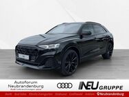 Audi Q8, 50 TDI quattro, Jahr 2022 - Neubrandenburg