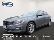 Volvo V60, Kombi Linje Svart D3 digitales, Jahr 2016 - Kassel