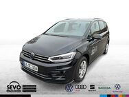 VW Touran, 1.5 TSI Highline, Jahr 2024 - Großbottwar