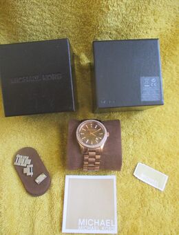 NEUwertig mit Original  Verpackung * Edel * Glitzer * Swarovski * Strass * Kristalle * Zirkonia-Simili- Steine * Damen * Armband- Uhr * Armbanduhr "MICHAEL KORS * MK" Modell: vx3j * rosè- gold * - Riedlingen