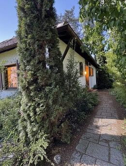 Wohnen mit Weitblick - charmantes Einfamilienhaus mit Traumgarten - Sindelfingen