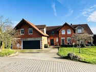 Tier- und Pferdehalter aufgepasst! Modernes Haus mit Stallgebäude (Geflügelhof) und Schlachthaus in ländlicher Idylle! - Burgpreppach