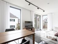 Wohnwert trifft Design | möblierte Balkonwohnung - München