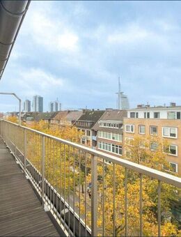 Attraktive Wohnung mit Balkon und Küche in der Innenstadt - Bremerhaven