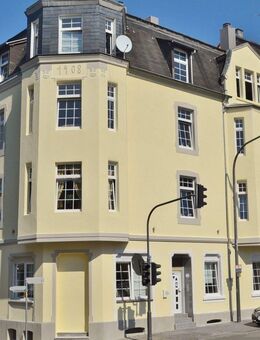 IMWRC – Langerfeld bietet großes, komfortables MFH-Eckhaus! - Wuppertal