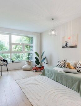 Exklusiv wohnen: 4-Zimmer-Komfort mit Sauna und traumhafter Dachterrasse - Offenbach (Main)