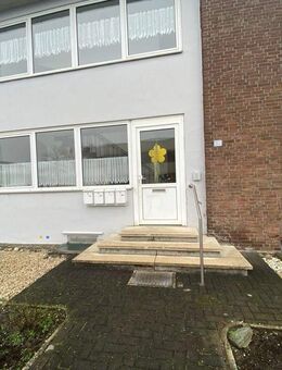 *** 3 Zimmerwohnung im 1. OG im Zentrum von Grefrath *** - Grefrath (Sport- und Freizeitgemeinde)