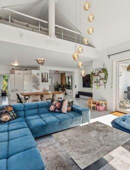 Traumhaftes Einfamilienhaus mit Galerie, Sauna und Terrasse auf sonnigem Grundstück in Priort - Wustermark