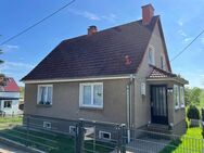 voll unterkellertes Einfamilienhaus mit großem Grundstück in bester Lage / Terrasse / Garage - Georgenthal
