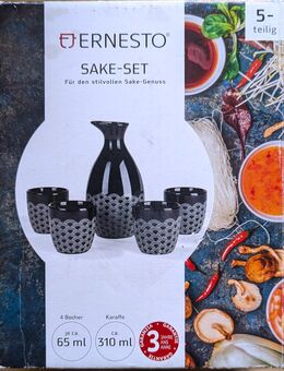 Tee-Set / Sake-Set = 1 Karaffe + 4 Becher Steingut mit Muster ERNESTO® - München Schwabing-Freimann