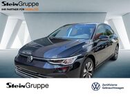 VW Golf, 2.0 TDI VIII Move FLA STH, Jahr 2023 - Bergisch Gladbach