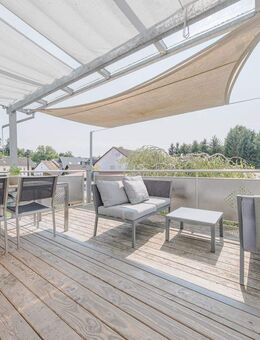 Attraktives 2-Familienhaus in Wehr-Öflingen mit Pool - Wehr (Baden-Württemberg)