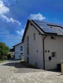 "Niedrigenergiehaus mit intelligenter- Heiz- und Lüftungstechnik" - Calw