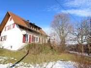 Nähe Bodensee - Ein-/Zweifamilienhaus auf 1.390 qm Grund - Hergatz