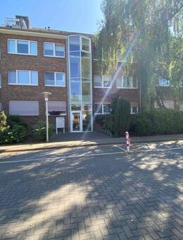 Solide Kapitalanlage - Helle Dachgeschosswohnung in Meerbusch-Büderich - Meerbusch