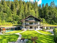 Erstbezug nach luxuriöser Revitalisierung: Prachtvolle Villa von 1915 mit Gäste- und Badehaus - Garmisch-Partenkirchen