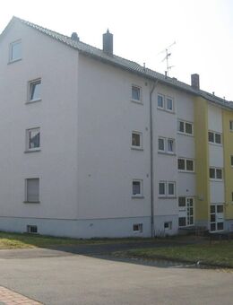 Geräumige 4-Zimmer-Wohnung mit Balkon in Igersheim - Igersheim